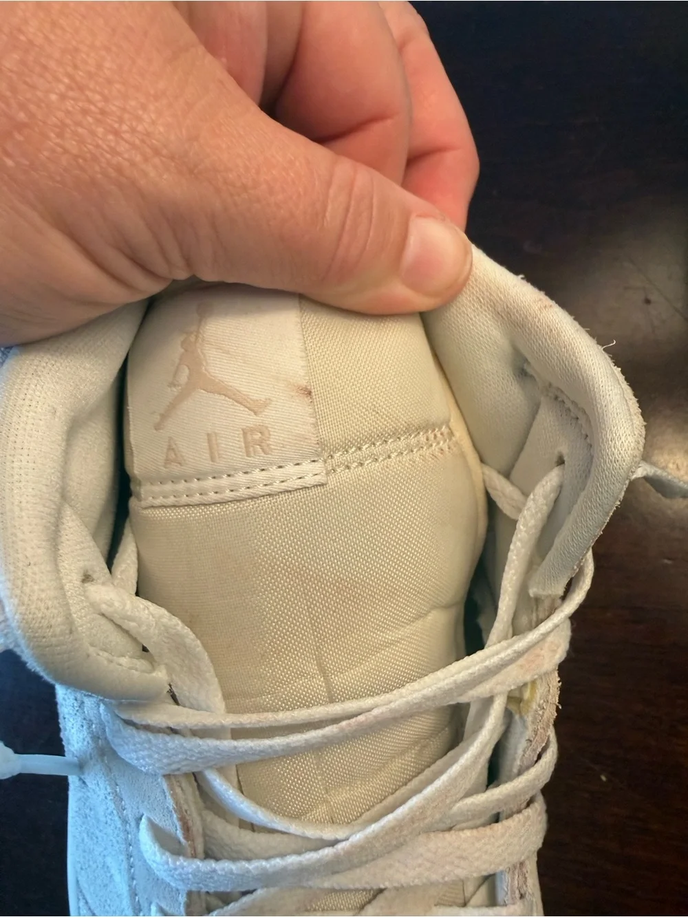Air Jordan 1 Mid SE Craft